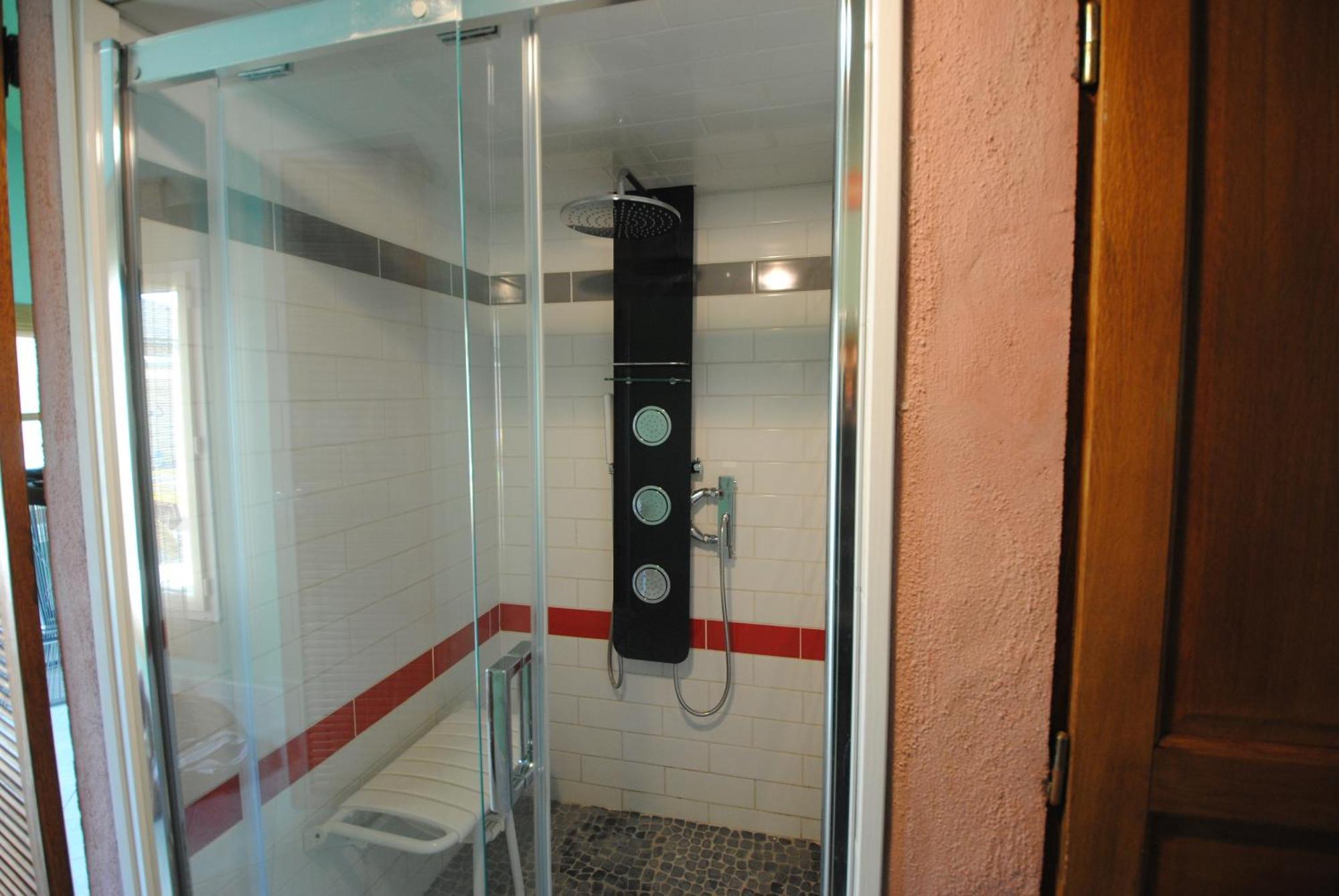 Les Insolites Du Grand Logis Marchais  Room photo