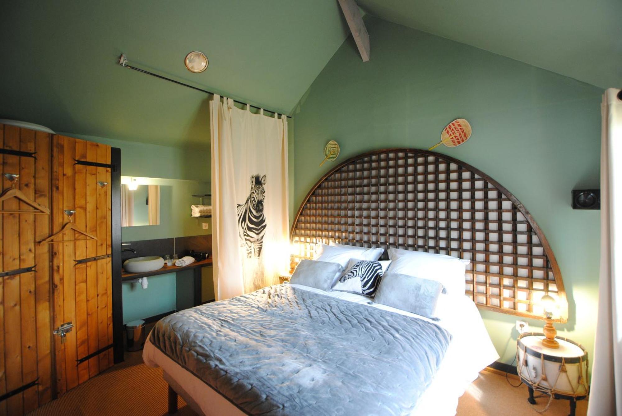 Les Insolites Du Grand Logis Marchais  Exterior photo