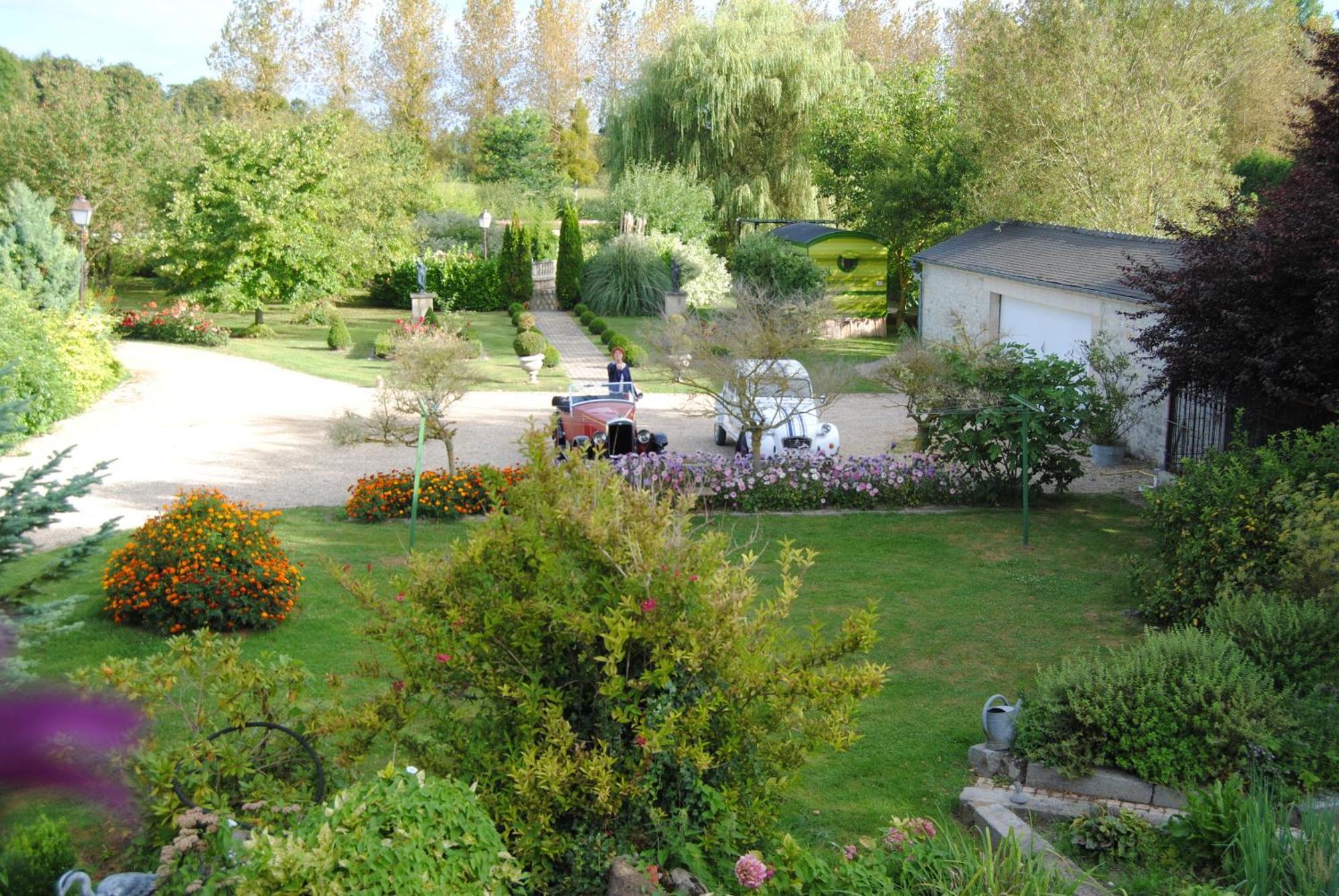 Les Insolites Du Grand Logis Marchais  Exterior photo