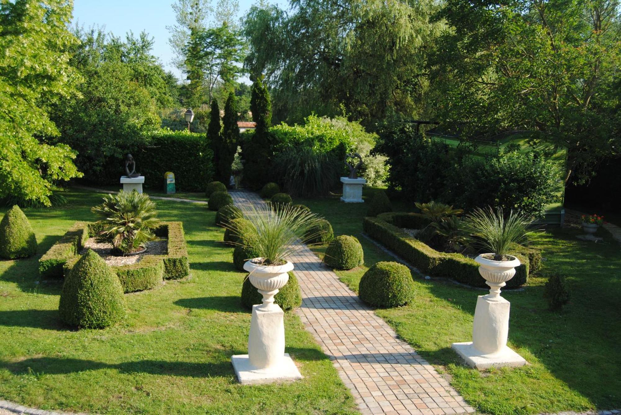 Les Insolites Du Grand Logis Marchais  Room photo
